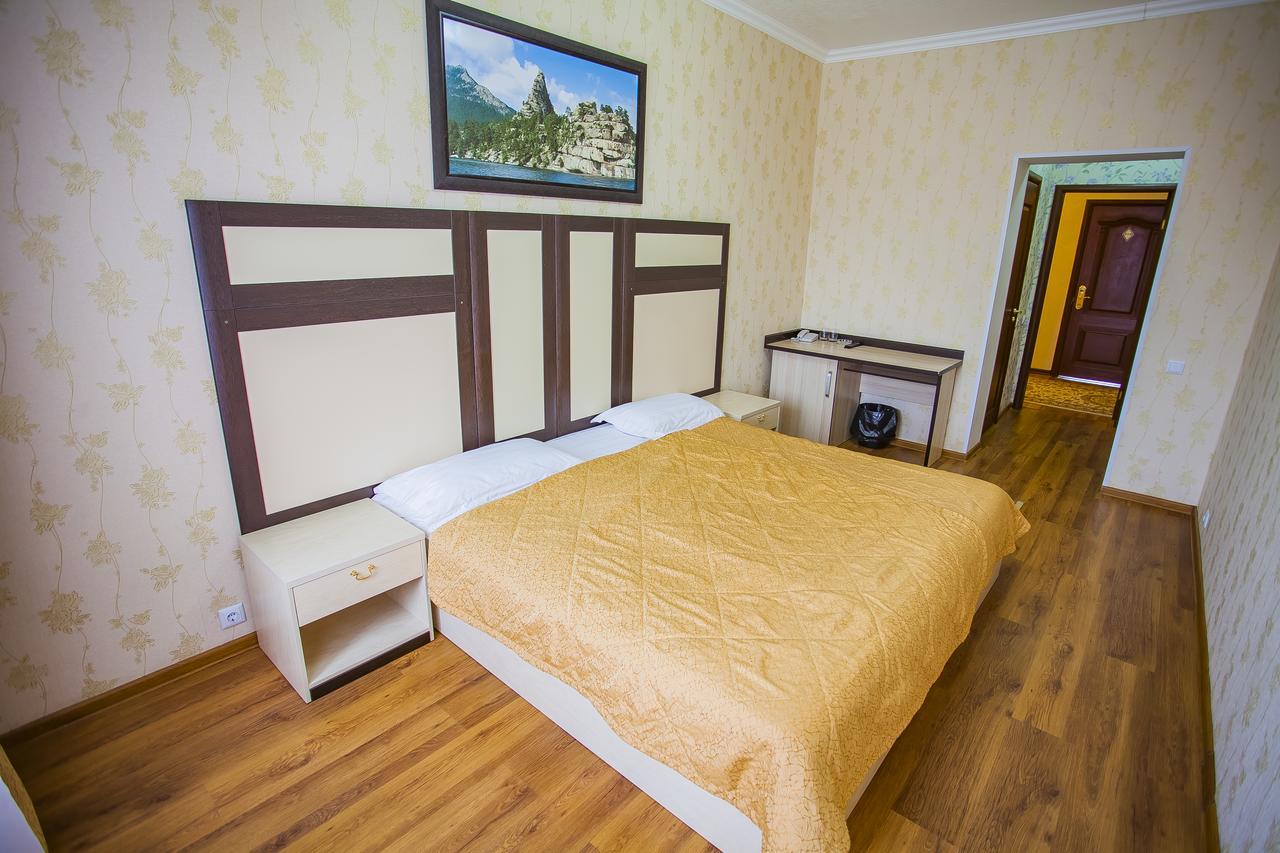 Jumbaktas Borovoe Hotel Eksteriør billede
